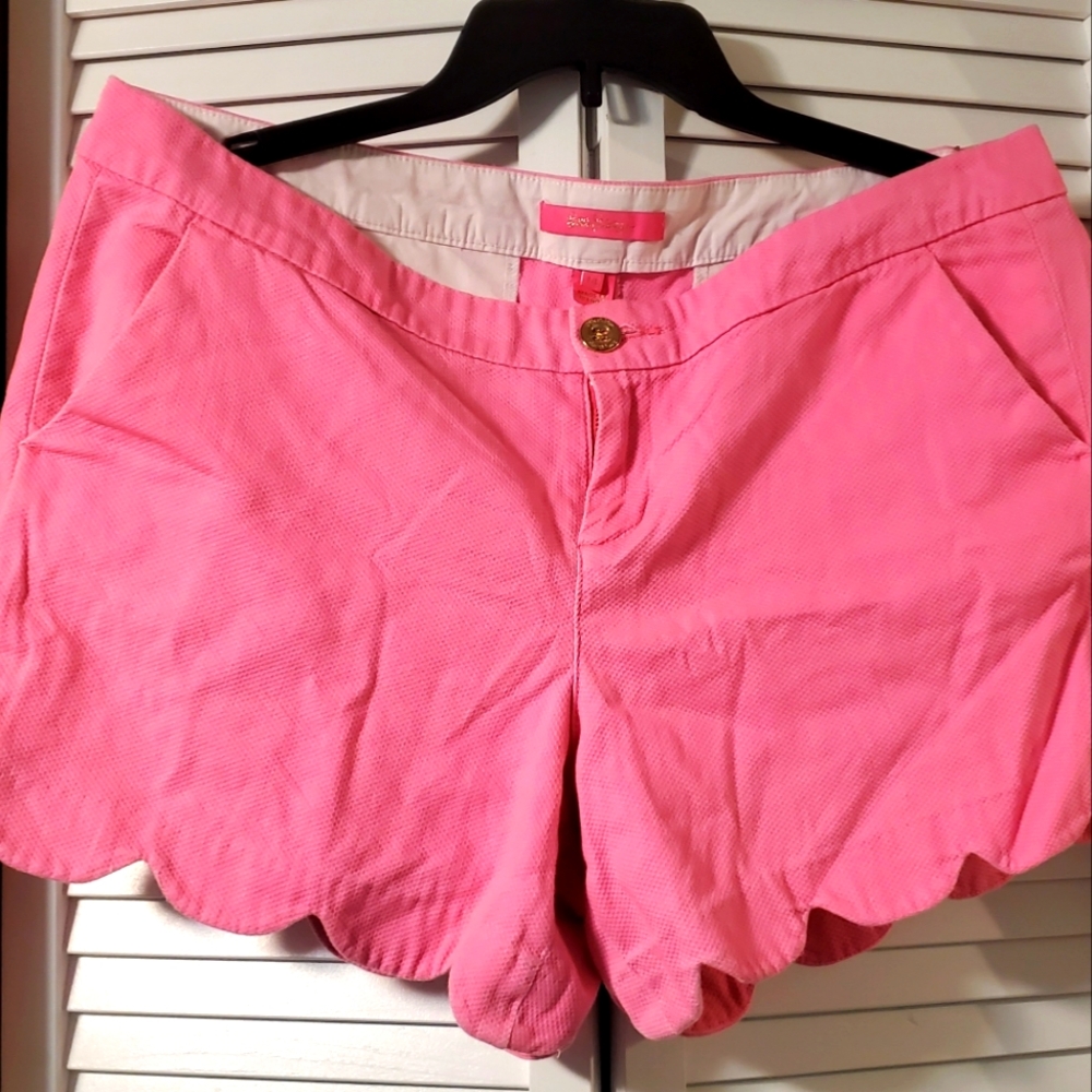 Lily Pulitzer Buttercup Hot Pink Scallop Bottpm Shorts Sz14